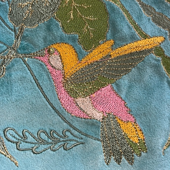 Powder UK Hummingbird luxury velvet embroidered pouch w/tassel-2 available-NWT - Picture 5 of 16